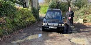 Okehampton undertaker calls for pothole action