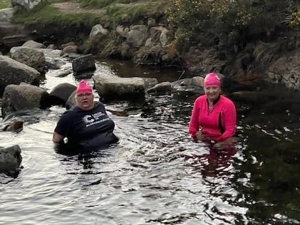 Wild swimmer raises £3,000 with chilly dips