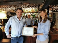 Food hygiene certificate presented to Ukrainian refugee