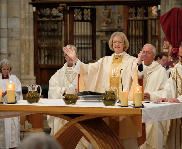 Bishop Jackie makes history at Maundy Thursday service